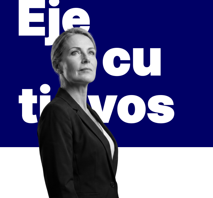 Profesional en postura segura frente a fondo institucional representando la oferta de programas ejecutivos y educación ejecutiva para el desarrollo directivo